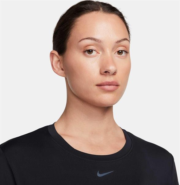 Nike one classic women's dri-fit sh