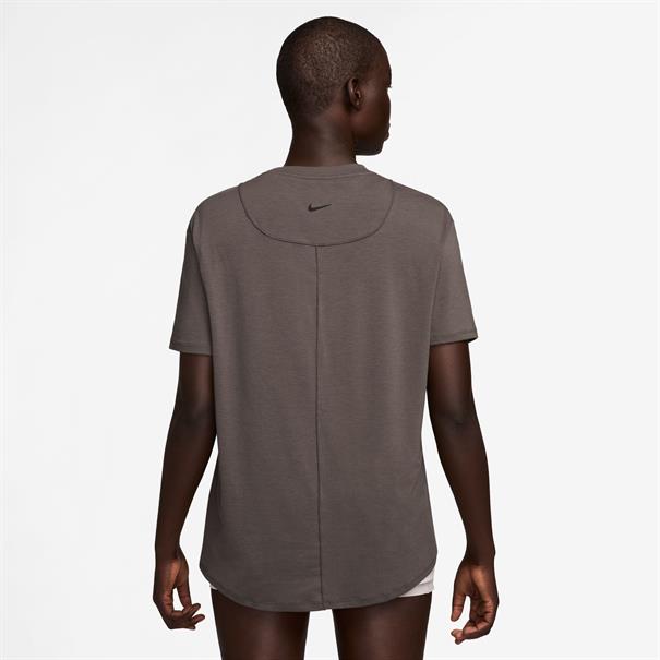 Nike one relaxed women's dri-fit sh