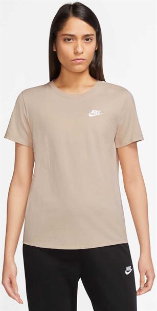 Nike sportswear club essentials wom