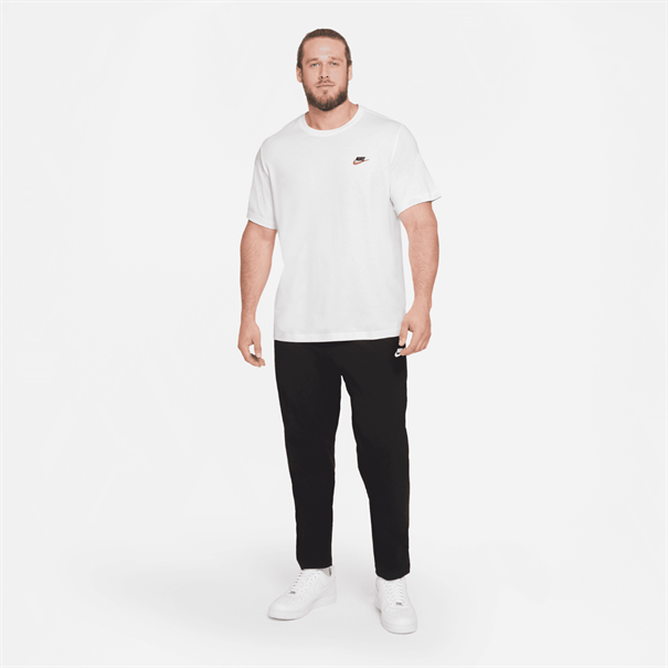 Nike sportswear club men's t-shirt
