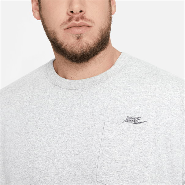Nike sportswear club men's t-shirt