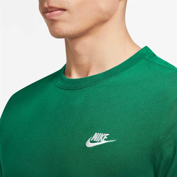 Nike sportswear club men's t-shirt