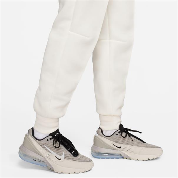 Nike sportswear tech fleece women's