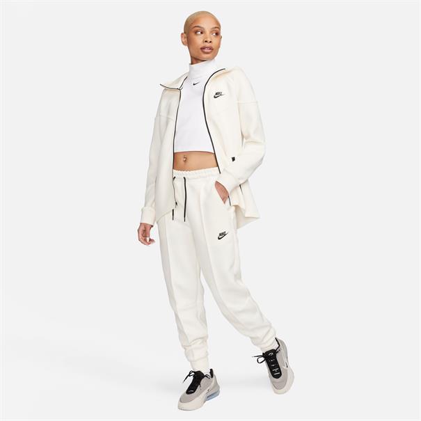 Nike sportswear tech fleece women's