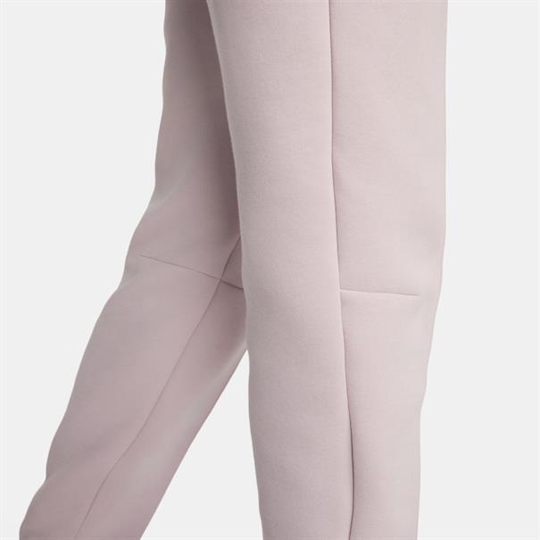 Nike sportswear tech fleece women's
