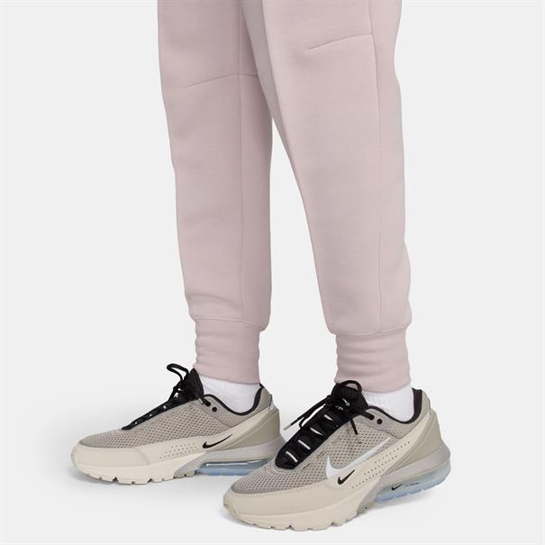 Nike sportswear tech fleece women's