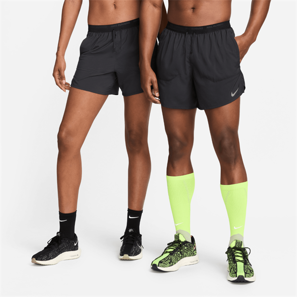 Nike Stride DriFIT hardloopshort met binnenbroek
