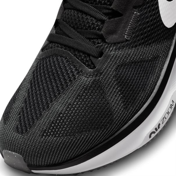 Nike Structure 25 hardloopschoenen voor heren (straat)