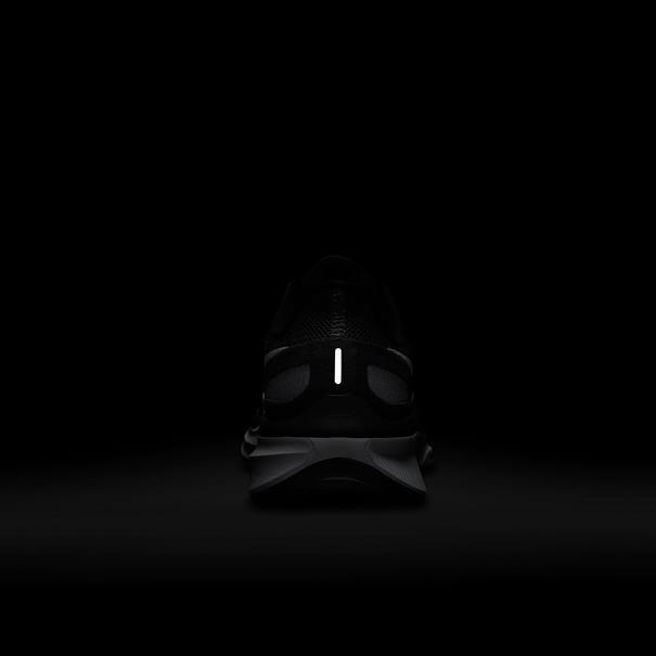 Nike Structure 25 hardloopschoenen voor heren (straat)