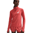 Nike swoosh women's 1/2-zip running