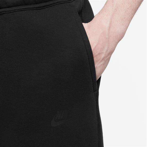 Nike Tech Fleece Joggingbroek met aansluitende pasvorm