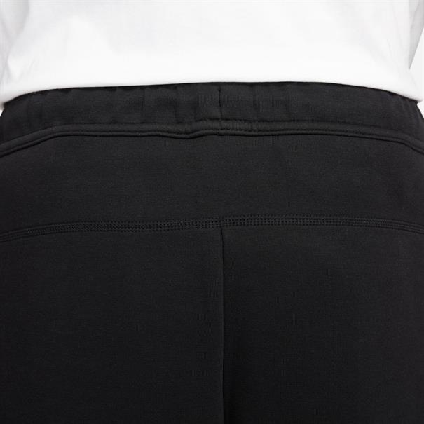 Nike Tech Fleece Joggingbroek met aansluitende pasvorm