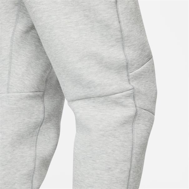 Nike Tech Fleece Joggingbroek met aansluitende pasvorm