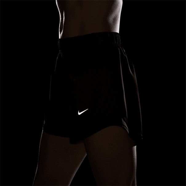 Nike Tempo Hardloopshort met DriFIT en halfhoge taille