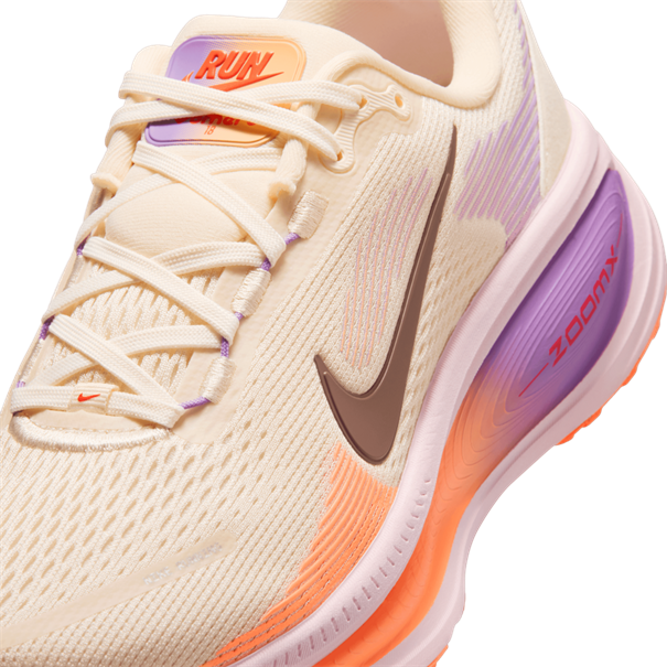 Nike Vomero 18 Hardloopschoenen Dames oranje