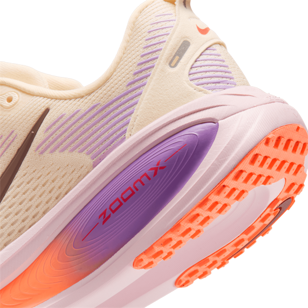 Nike Vomero 18 Hardloopschoenen Dames oranje