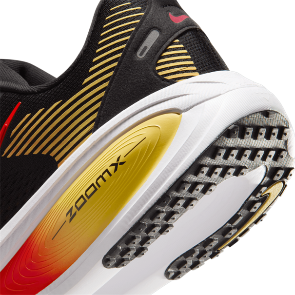 Nike Vomero 18 Hardloopschoenen Heren zwart (straat)