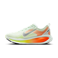 Nike Vomero 18 Hardloopschoenen voor heren (straat)