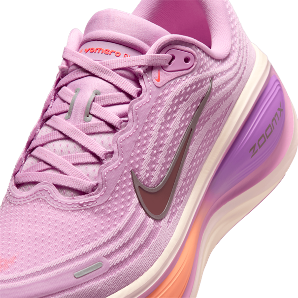Nike Vomero plus Hardloopschoenen Dames roze