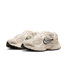 Nike W NIKE V5 RNR