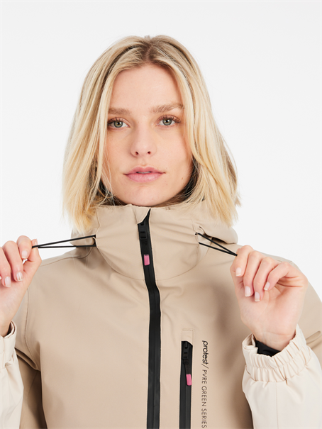 Protest prtdisk snowjacket