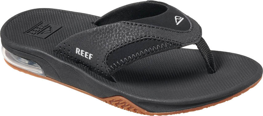 Reef kids fanning