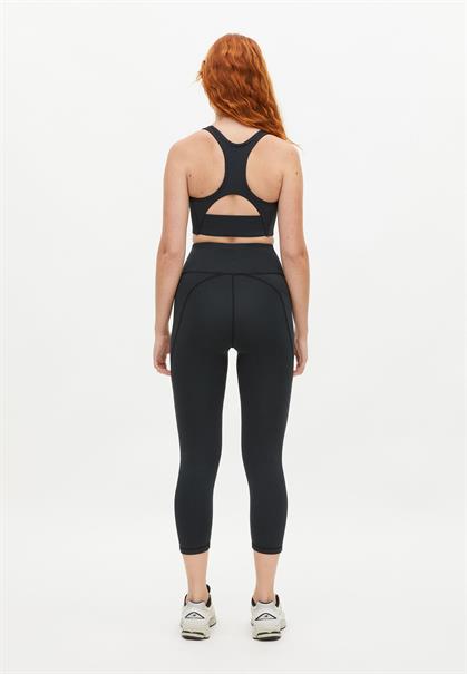 Röhnisch flattering high waist 7/8 tights