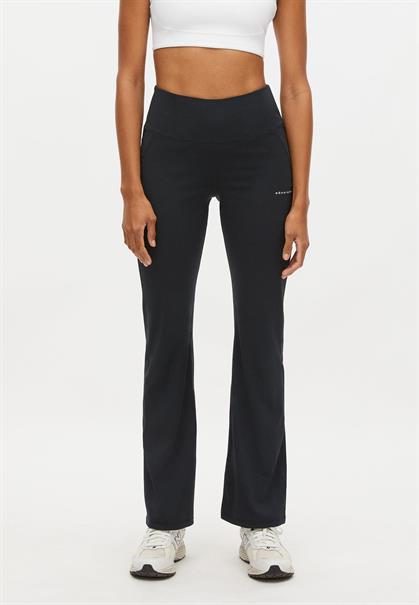 Röhnisch flattering high waist pants
