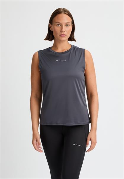Röhnisch team logo singlet
